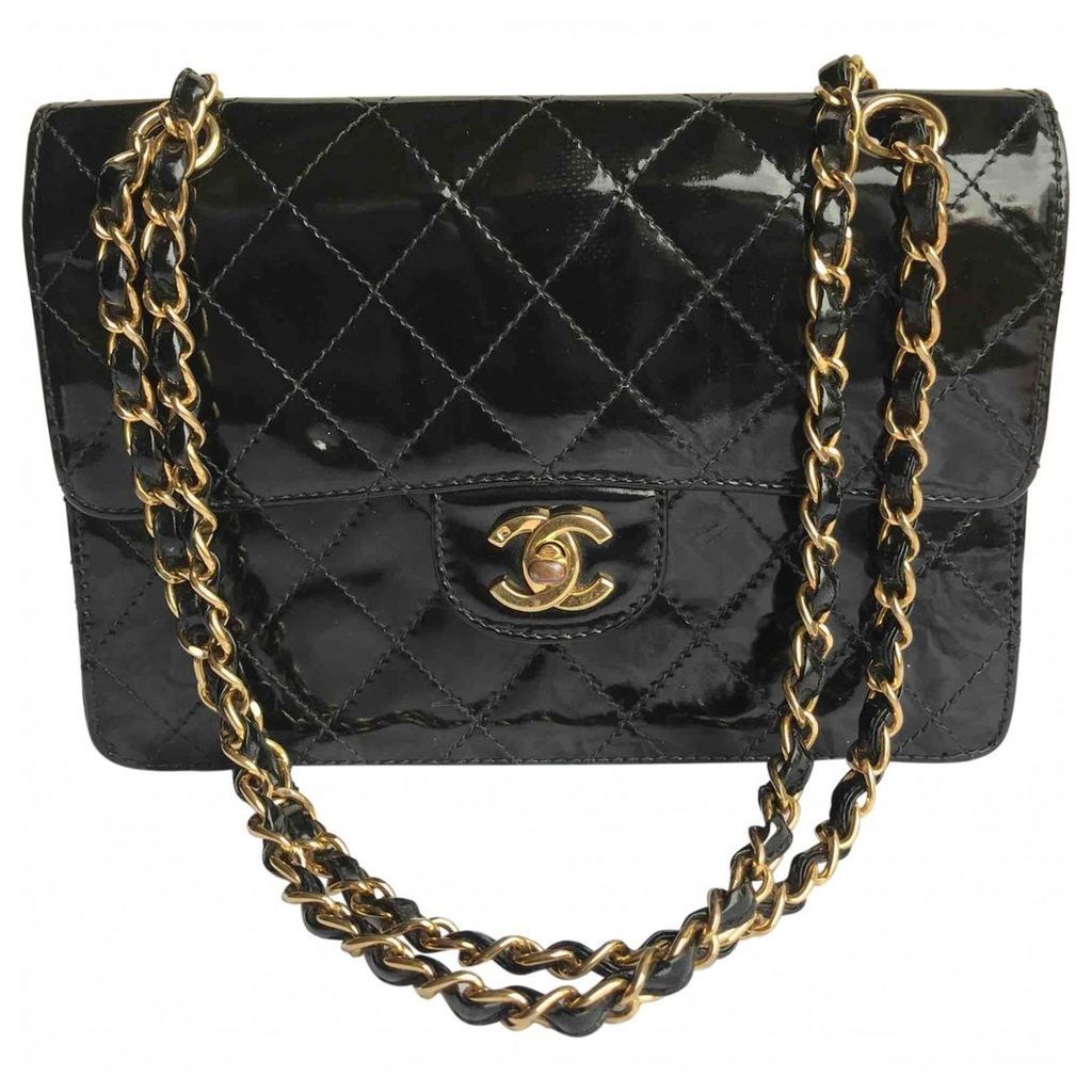 Timeless/Classique patent leather handbag