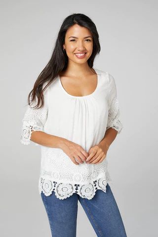 Lace Trim 3/4 Sleeve Blouse