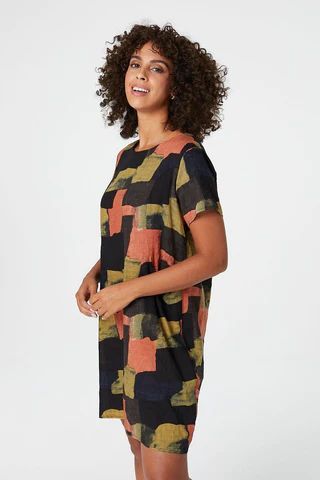 Abstract Print Relaxed Shift Dress