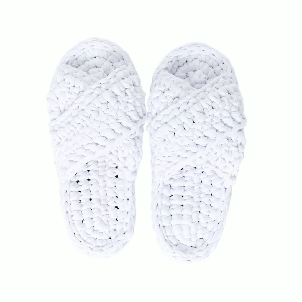 N'Onat - Handmade Crochet Slippers In White