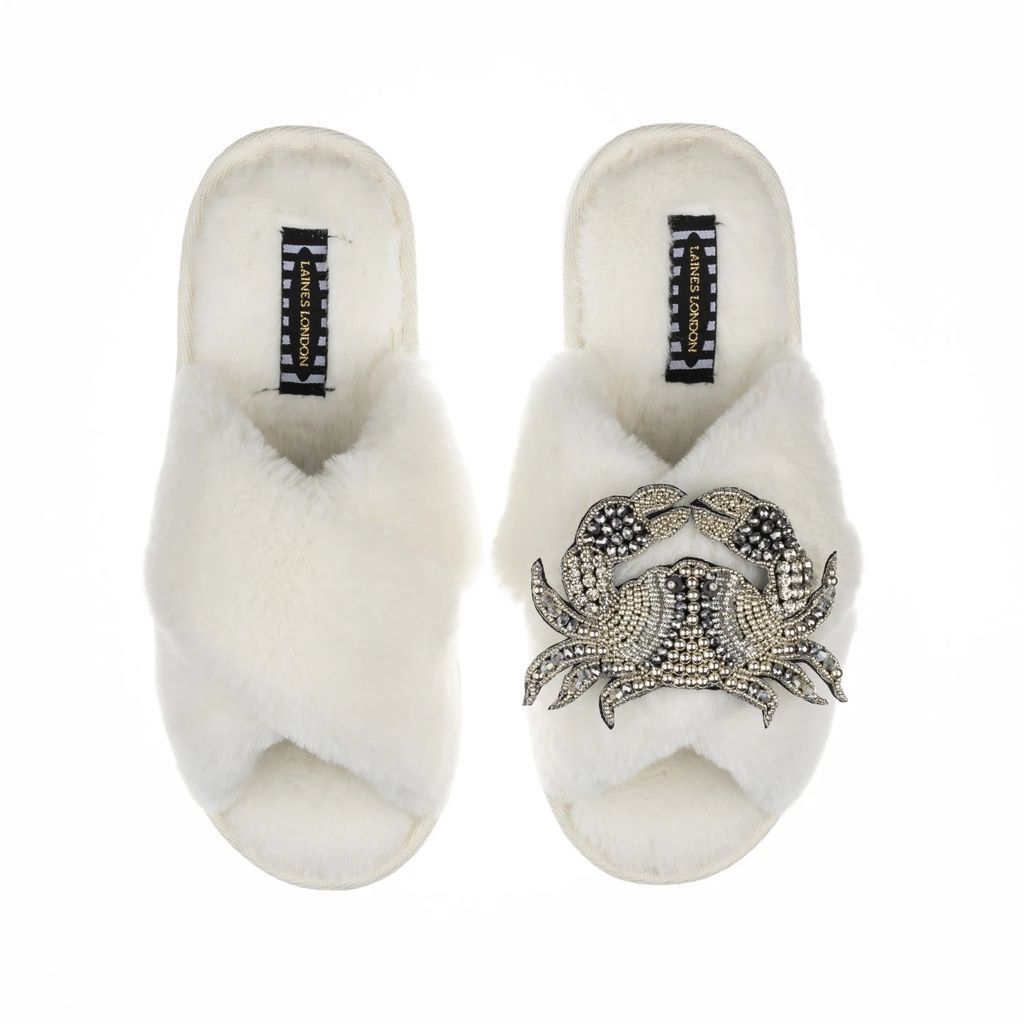 LAINES LONDON - Classic Laines Slippers With Artisan Silver Crab - Cream