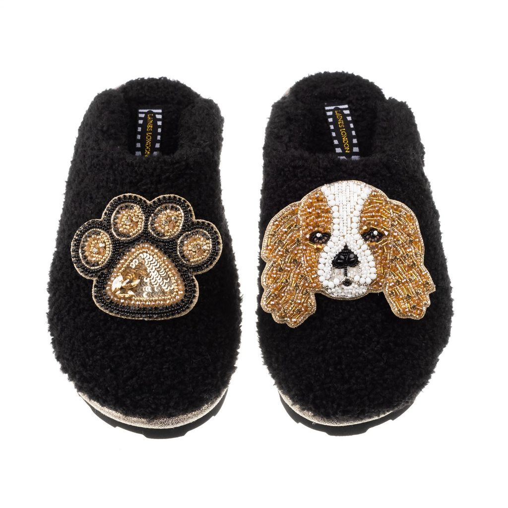 Teddy Towelling Closed Toe Slippers With Lady Spaniel & Paw Brooches - Black Small LAINES LONDON