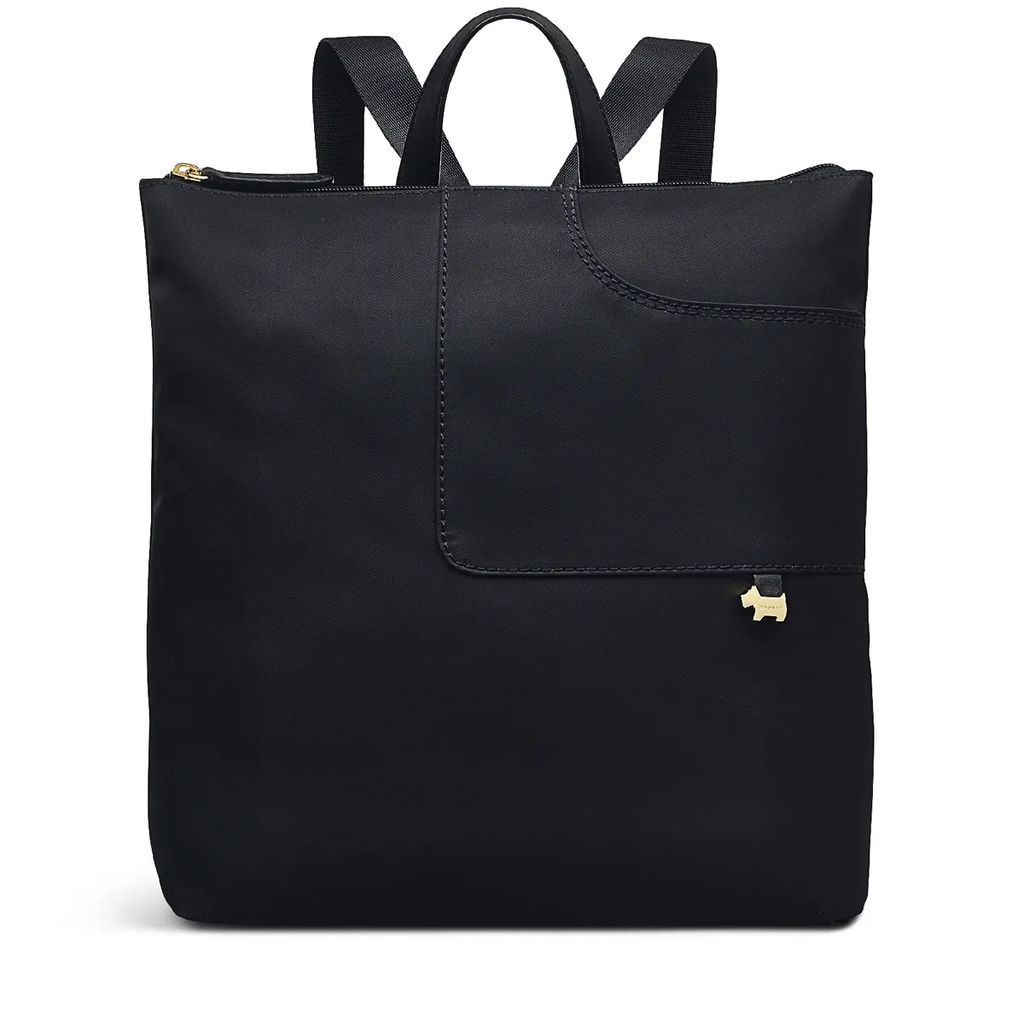 Women's Pocket Essentials Responsible Medium Zip Top Backpack - Black