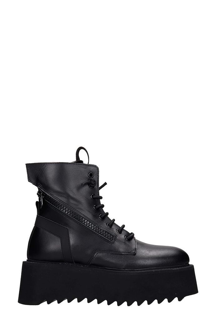 Giorgia Combat Boots In Black Leather