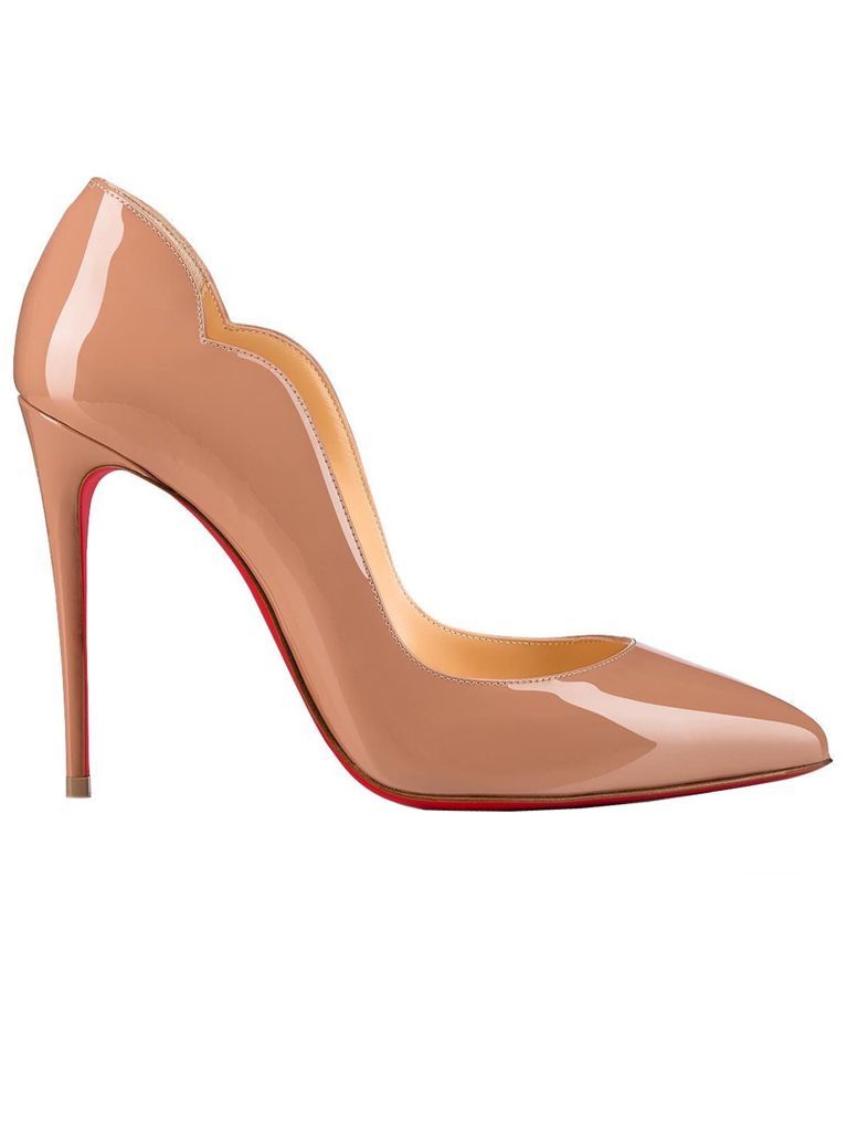 Hot Chic 100 Nude Patent Leather Pumps