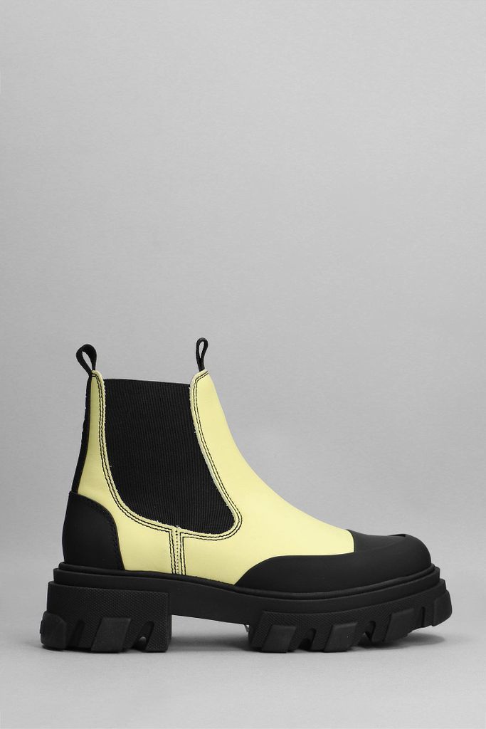 Ceated Low Chelsea Combat Boots In Yellow Leather