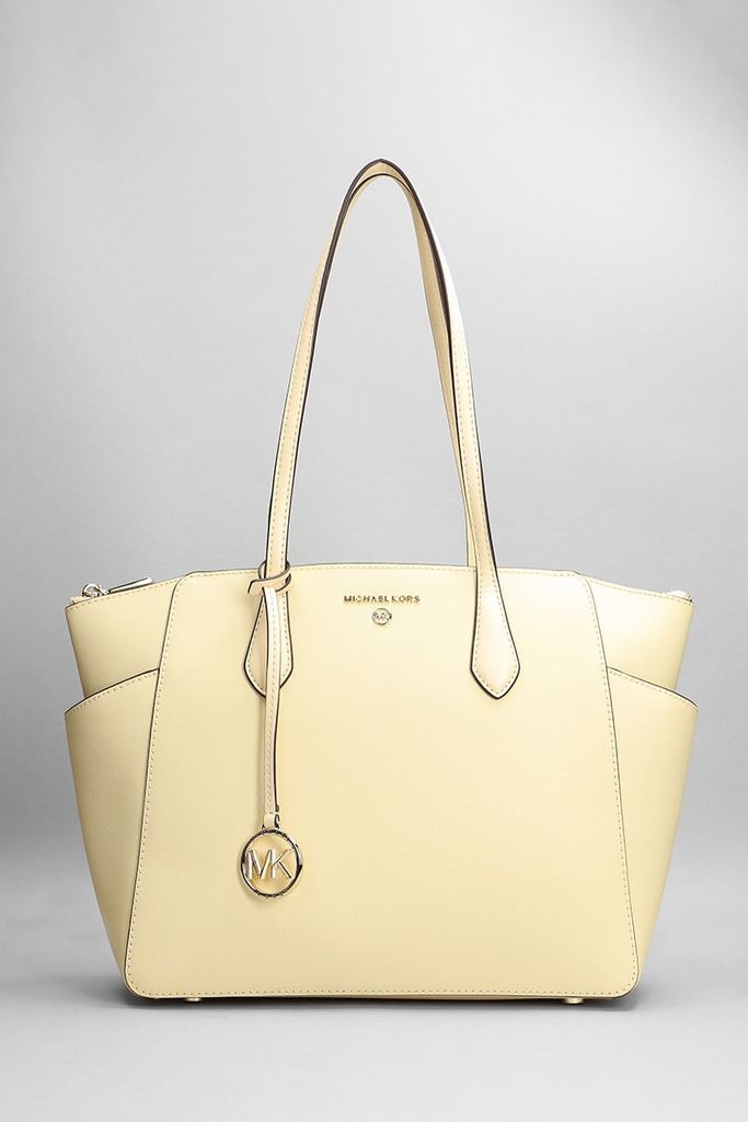 Mailyn Tote In Yellow Leather