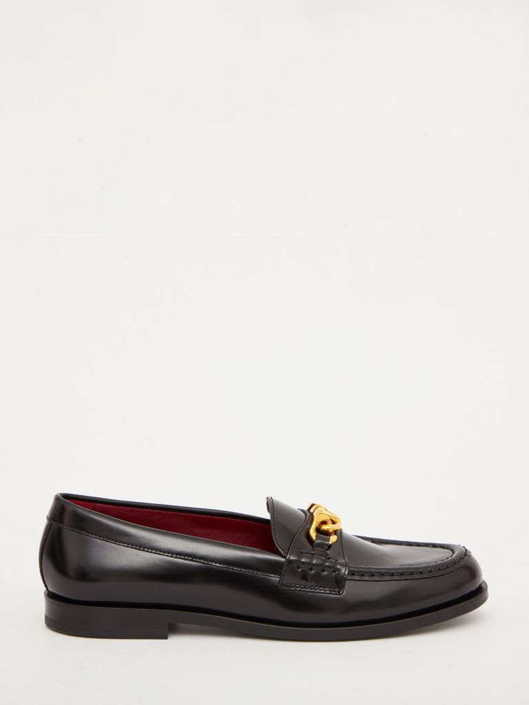 Vlogo Chain Loafers