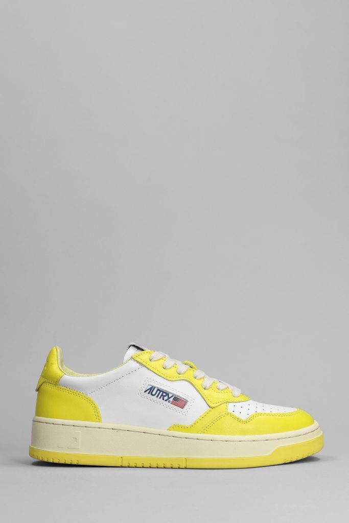 01 Sneakers In Yellow Leather