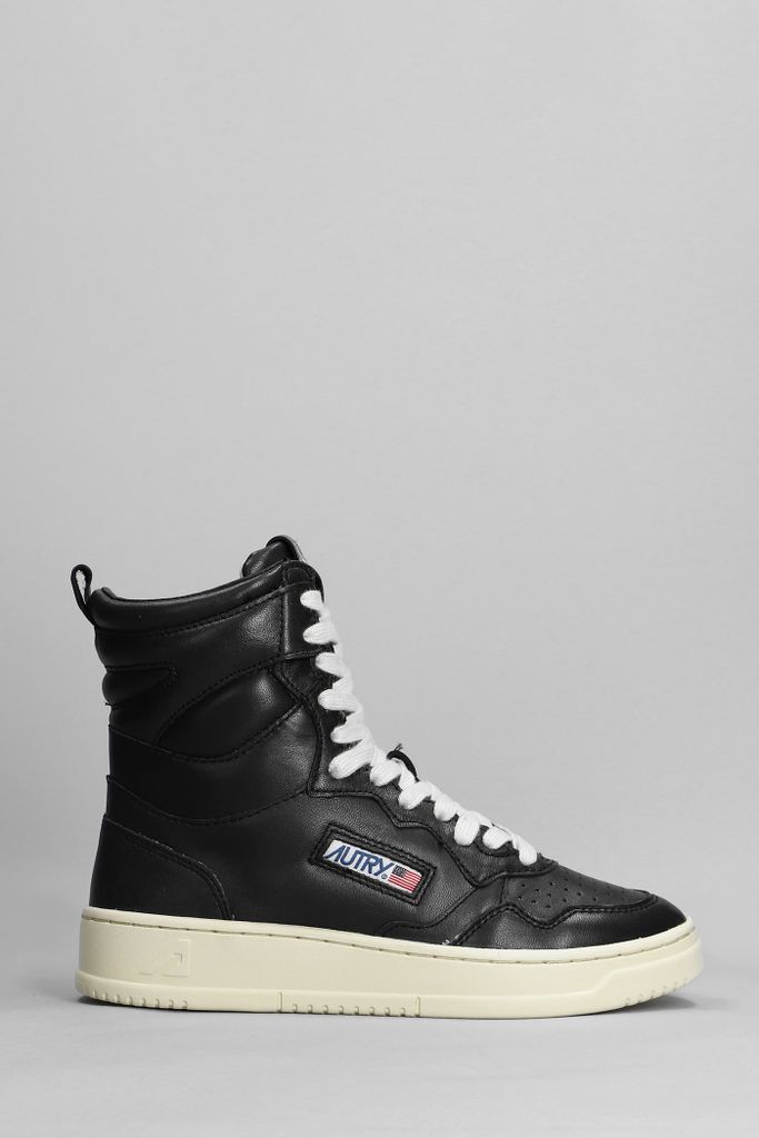 Big One Sneakers In Black Leather