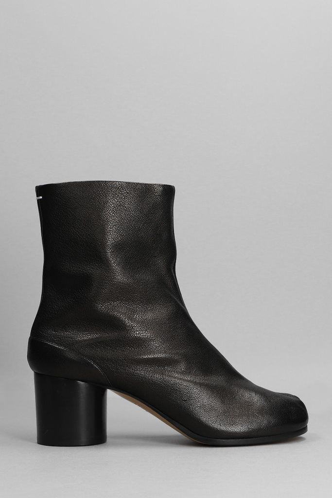 Tabi Low Heels Ankle Boots In Black Leather