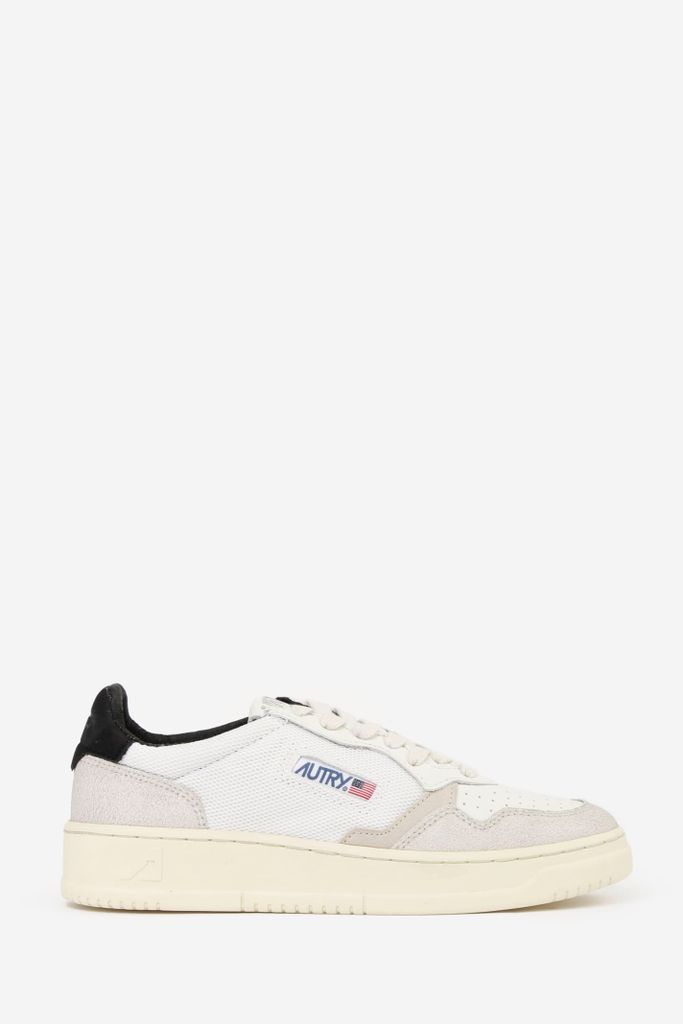 01 Low Sneakers