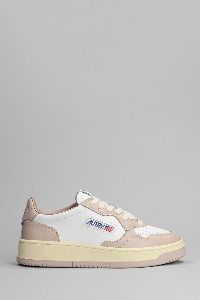 01 Sneakers In Powder Leather