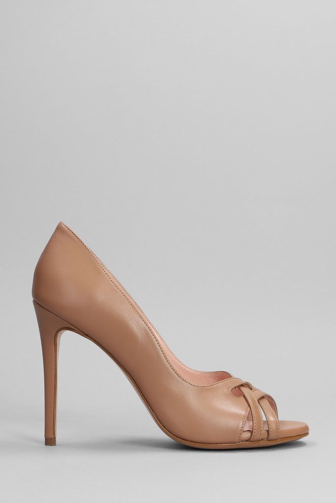 Pumps In Camel Leather