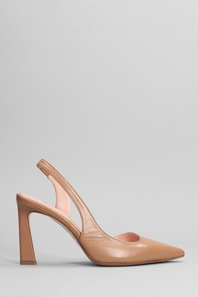 Pumps In Camel Leather