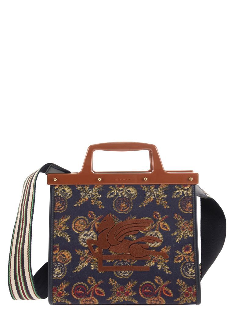 Love Trotter Jacquard Bag With Small Apple Motif