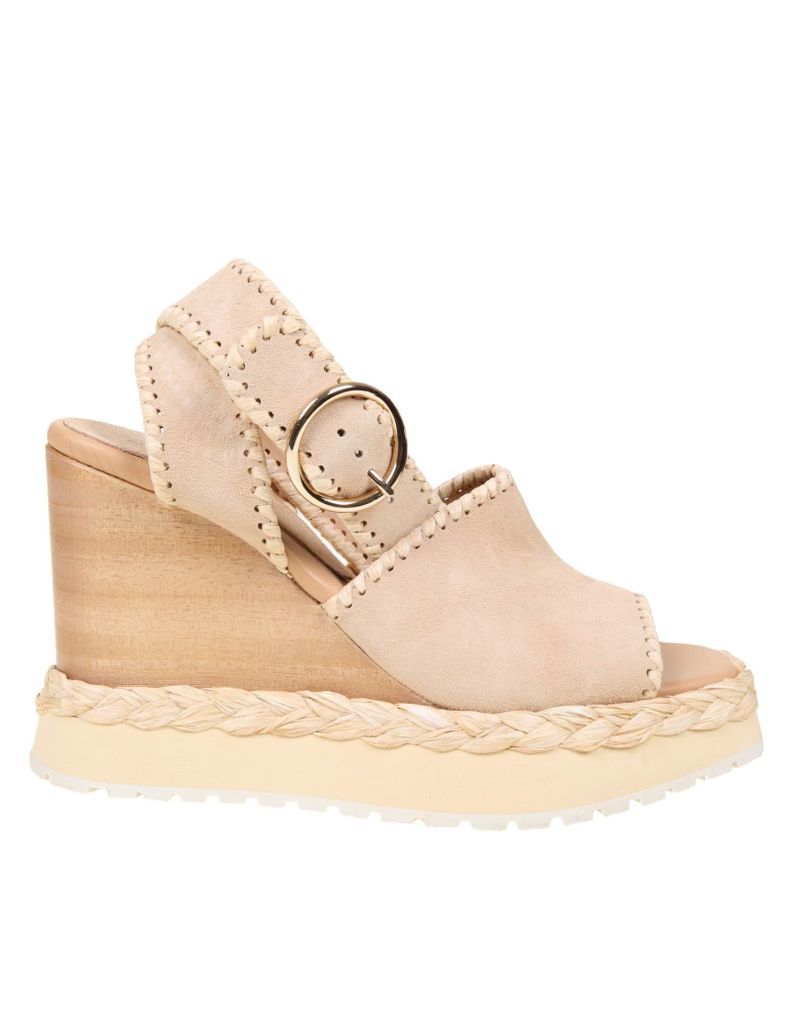 Paloma Barcelo Apure Wedge In Cream Suede