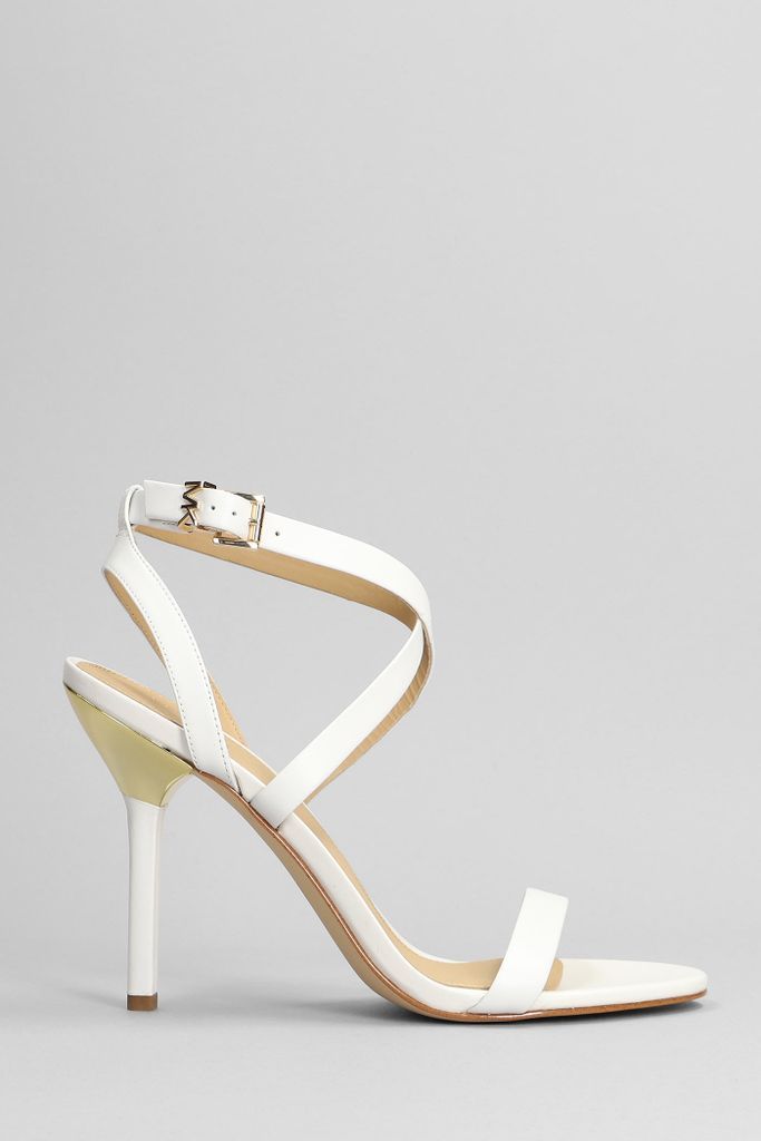 Asha Sandals In White Leather