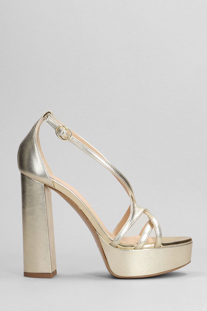 Assya Sandals In Gold Leather