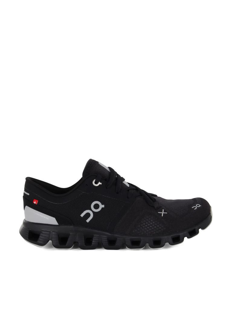Cloud X 3 Sneakers