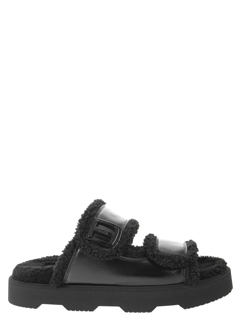 H222 - Sandal With Fur