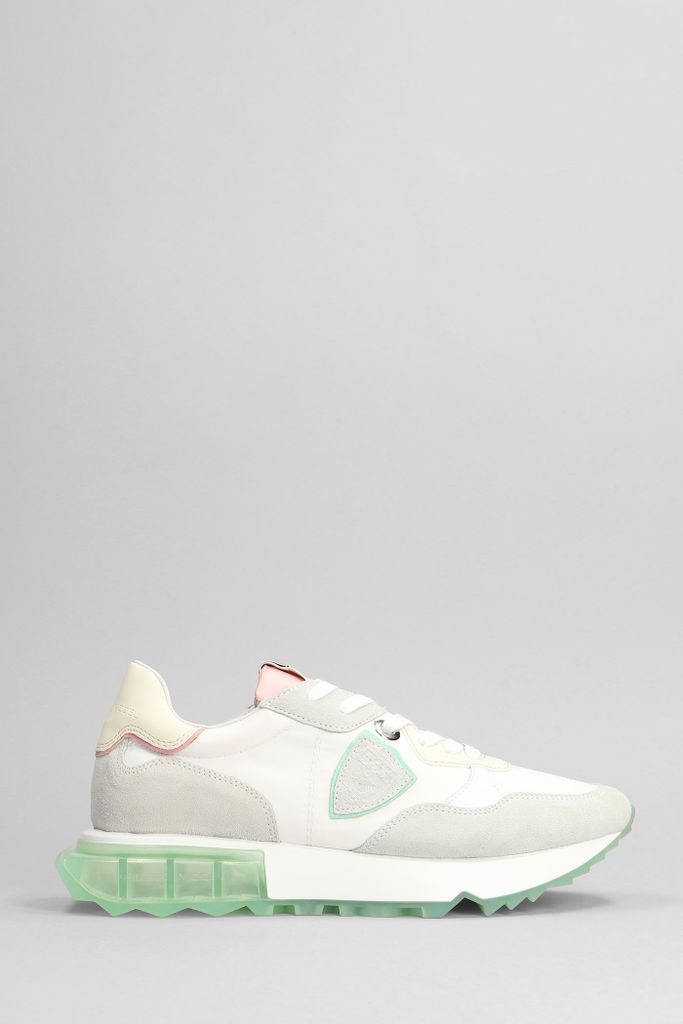 La Rue Sneakers In White Suede And Fabric
