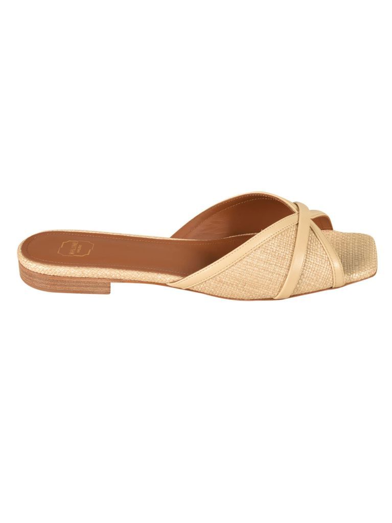 Perla Flat Sandals