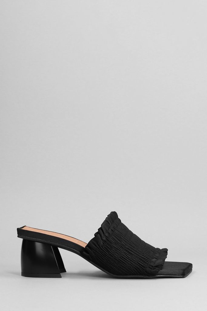 Slipper-Mule In Black Polyester
