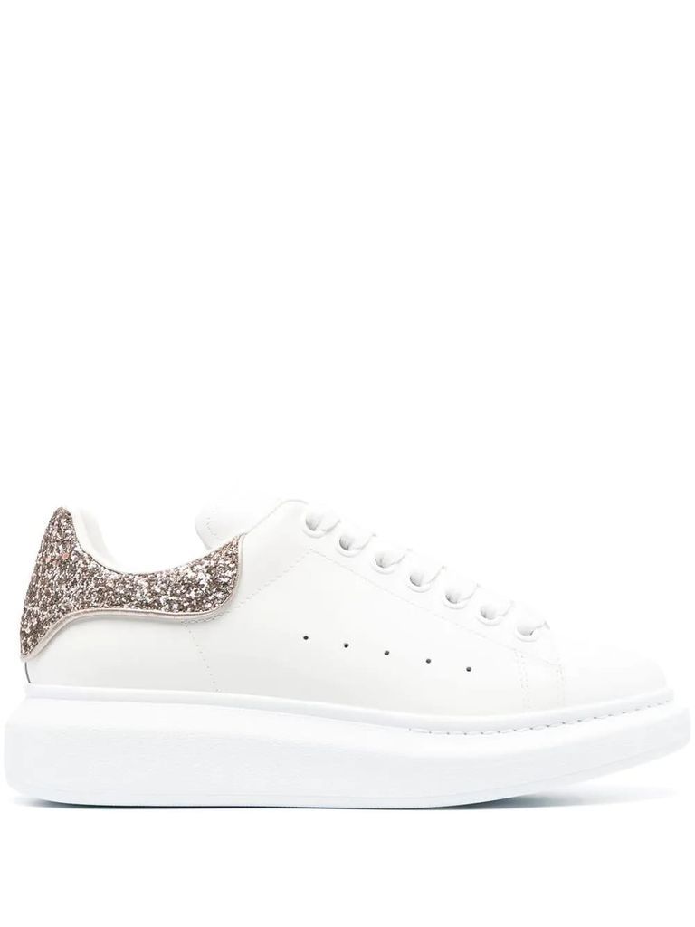 White Oversize Sneakers With Glitter Spoiler