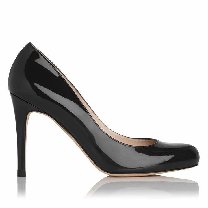 Stila closed court shoes