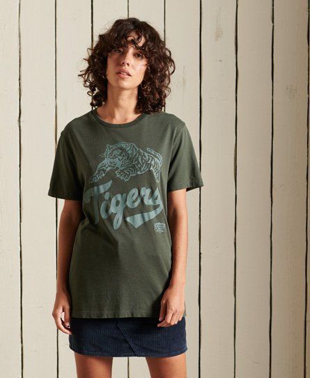 Women's Loose Fit Collegiate State T-Shirt Green / Pine - Size: S