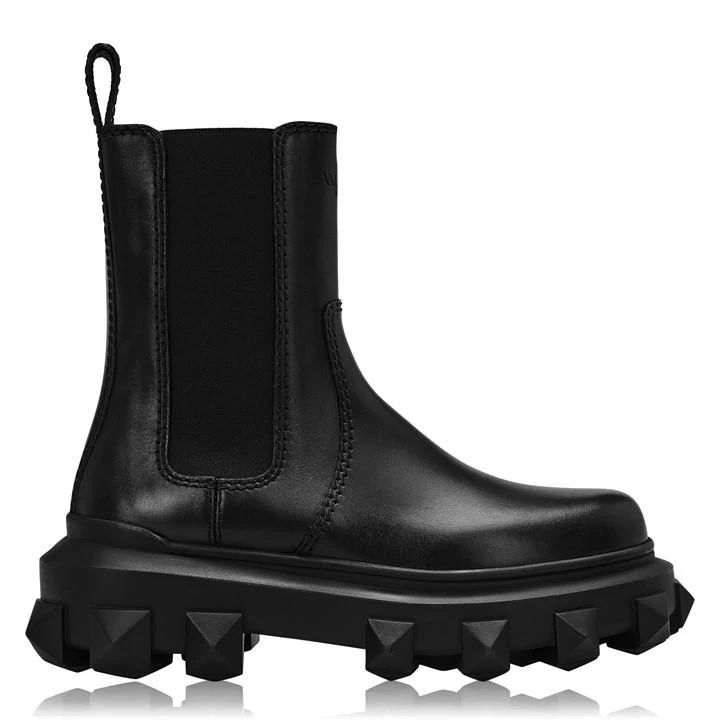 Roman Stud Leather Chelsea Boots - Black