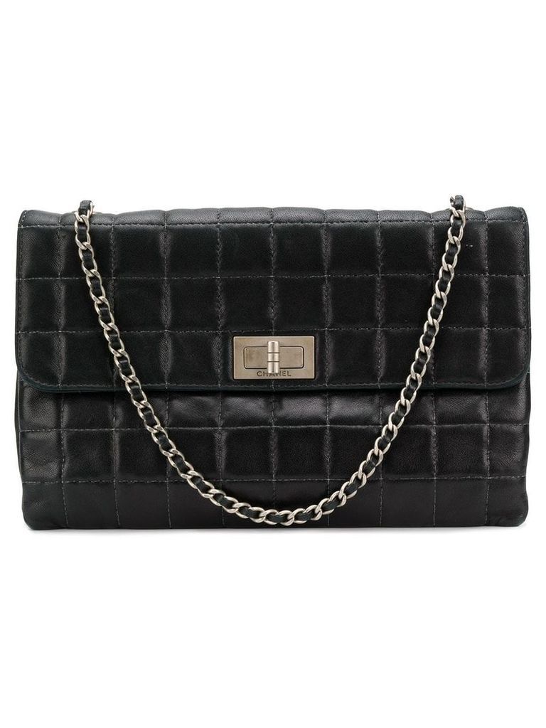Chanel Pre-Owned 2000 quilted shoulder bag - Black