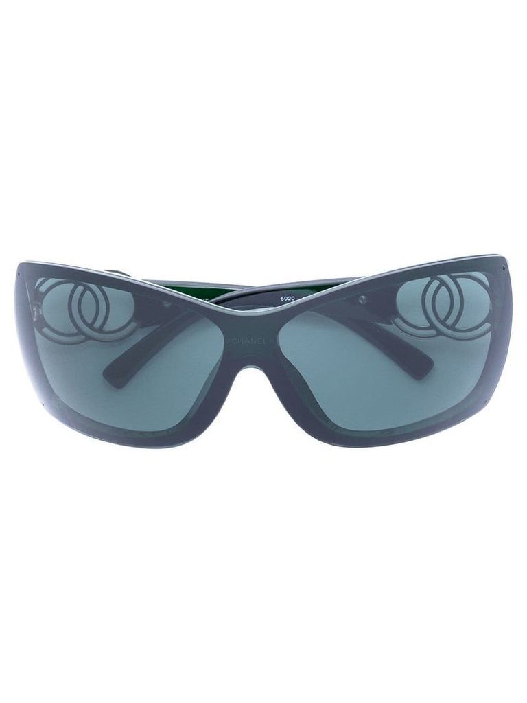 Chanel Pre-Owned CC logo sunglasses - Green