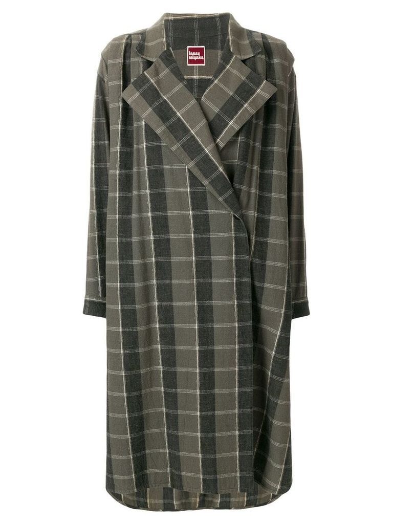 Issey Miyake Pre-Owned oversize check coat - Green