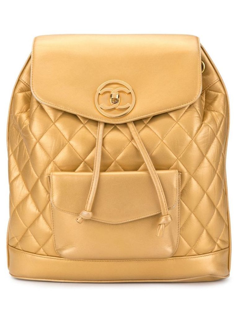 Chanel Pre-Owned circle turn-lock backpack - GOLD