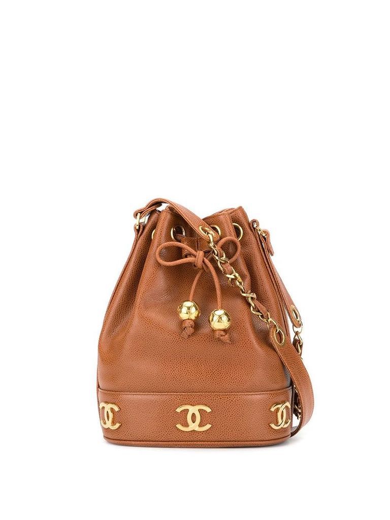 Chanel Pre-Owned drawstring shoulder bag - Brown