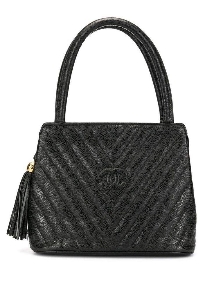 Chanel Pre-Owned V Stitch Fringe Hand Bag - Black