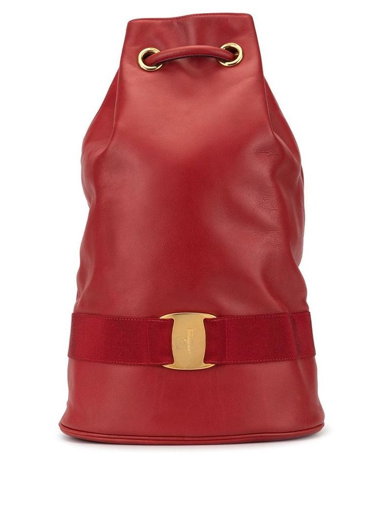 Salvatore Ferragamo Pre-Owned Vara drawstring shoulder bag - Red