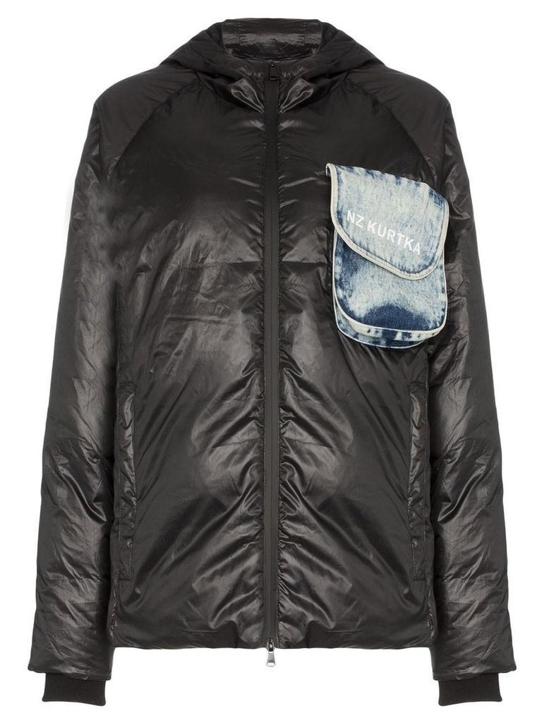 Natasha Zinko beach-trash print puffer jacket - Black