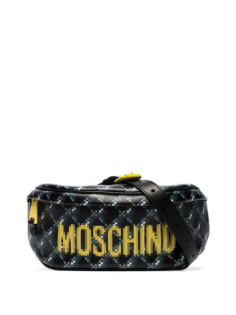 Moschino pixel logo print belt bag - Black