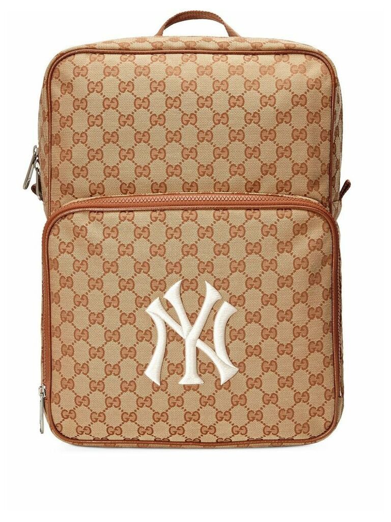 Gucci Medium backpack with NY Yankees™ patch - Brown