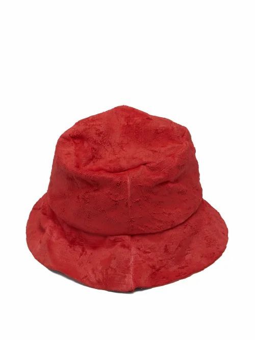 Reinhard Plank Hats - Coated-velvet Hat - Womens - Red