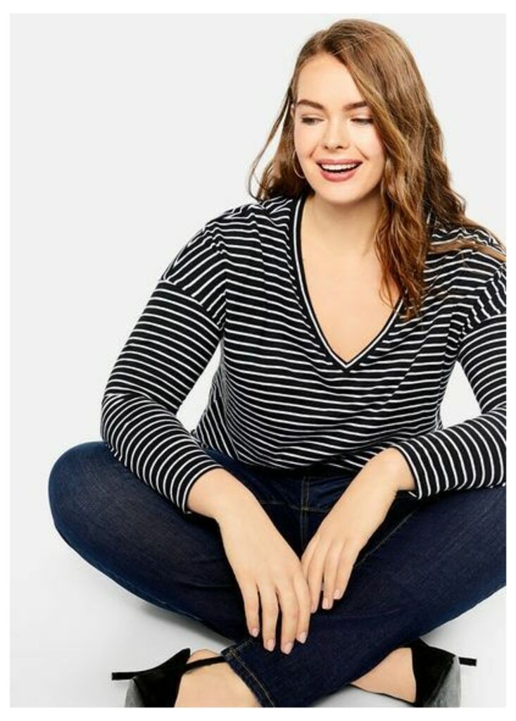 V-neck striped T-shirt