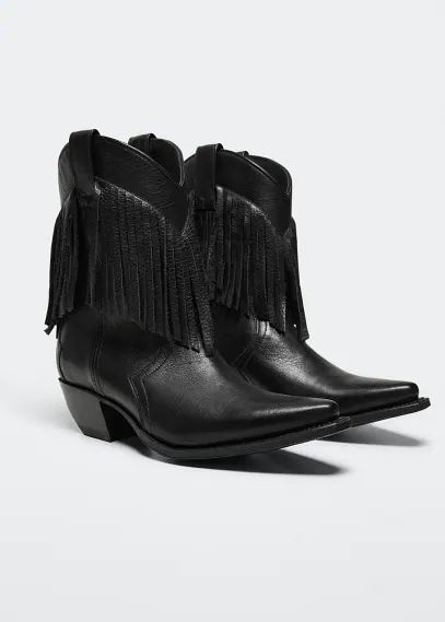 Fringed leather boots black - Woman - 3 - MANGO