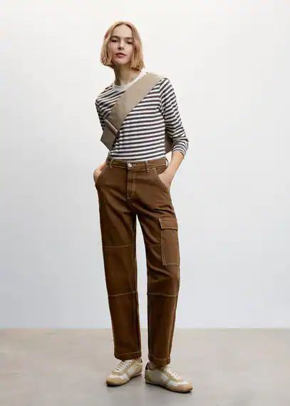Pocket cargo jeans brown - Woman - 4 - MANGO