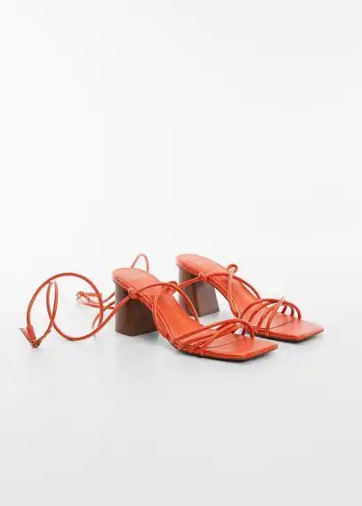 Criss-cross straps sandals orange - Woman - 2 - MANGO