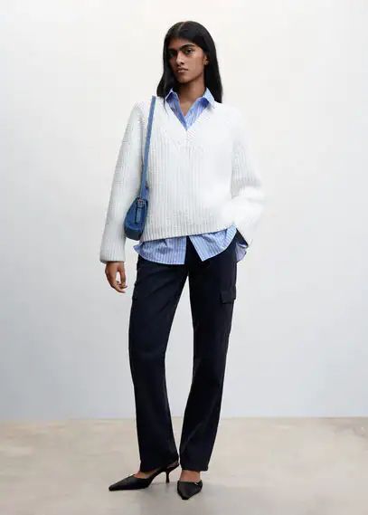 Thick knit V-neck sweater white - Woman - S - MANGO