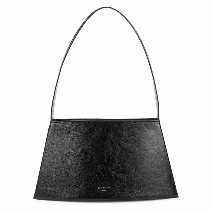 Curve Black Leather Shoulder Bag