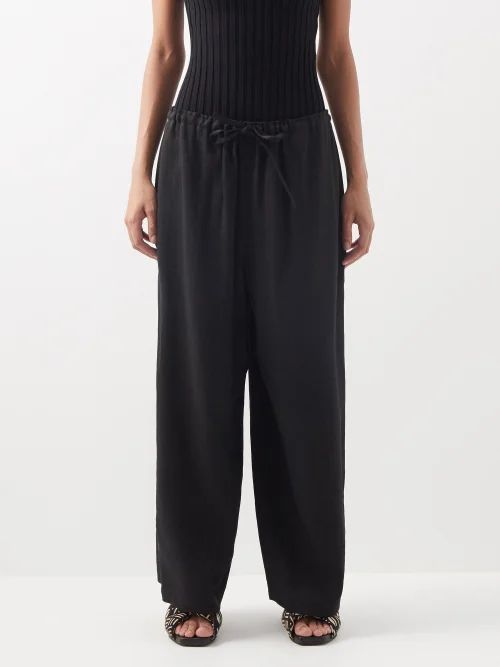 Drawstring-waist Linen-blend Chino Trousers - Womens - Black